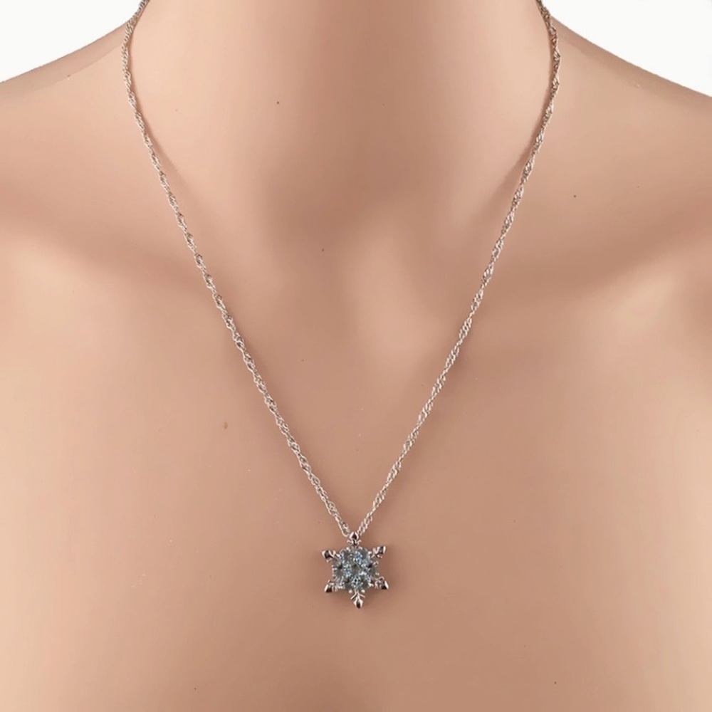 NEW!💙💎LOVELY!❄️SNOWFLAKE❄️ NECKLACE💎💙ICE BLUE! - Picture 6 of 8